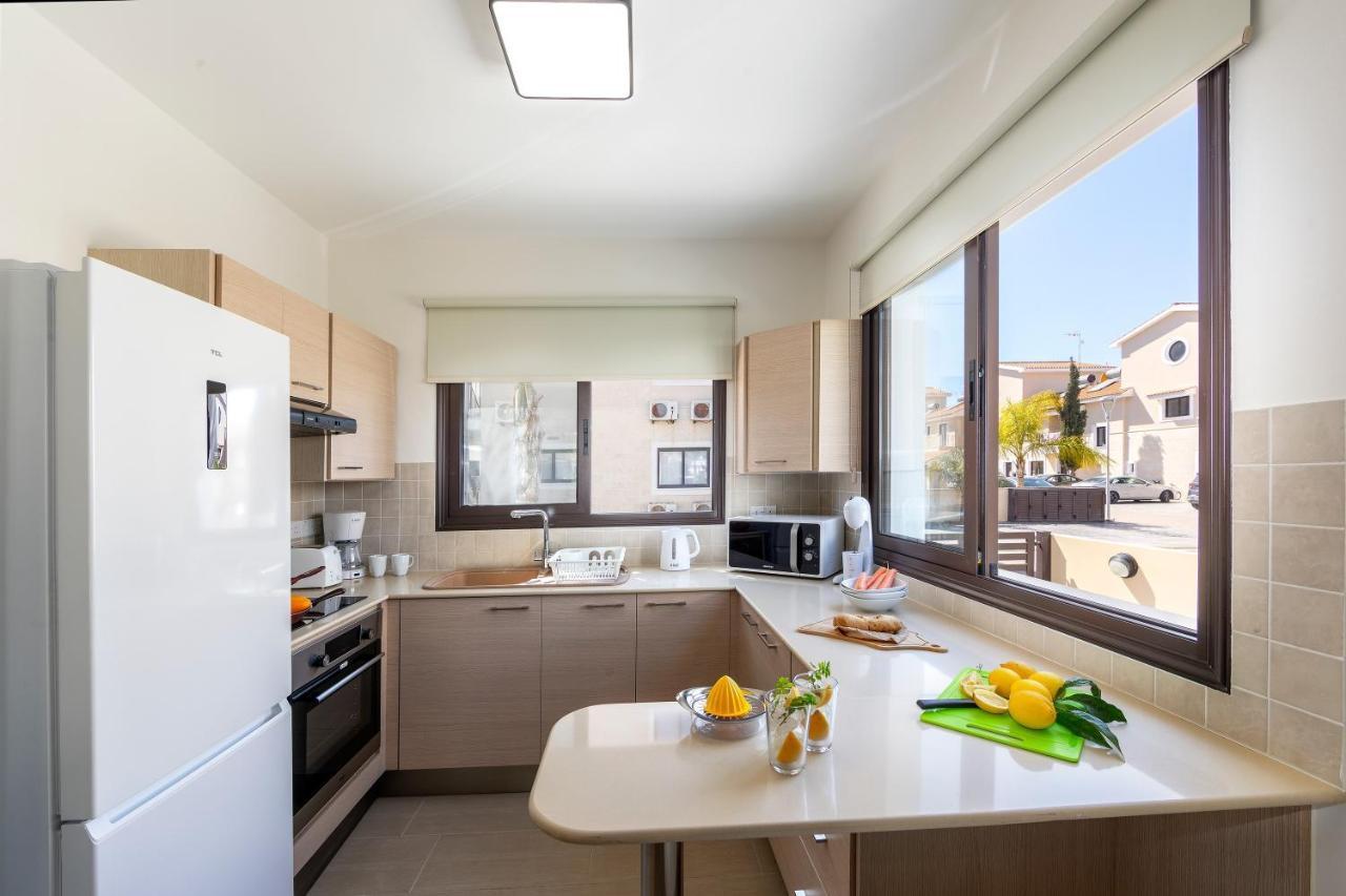פאראלימני Protaras Villa Angela Nefeli מראה חיצוני תמונה