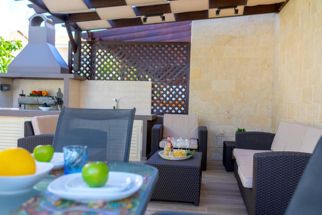 פאראלימני Protaras Villa Angela Nefeli מראה חיצוני תמונה