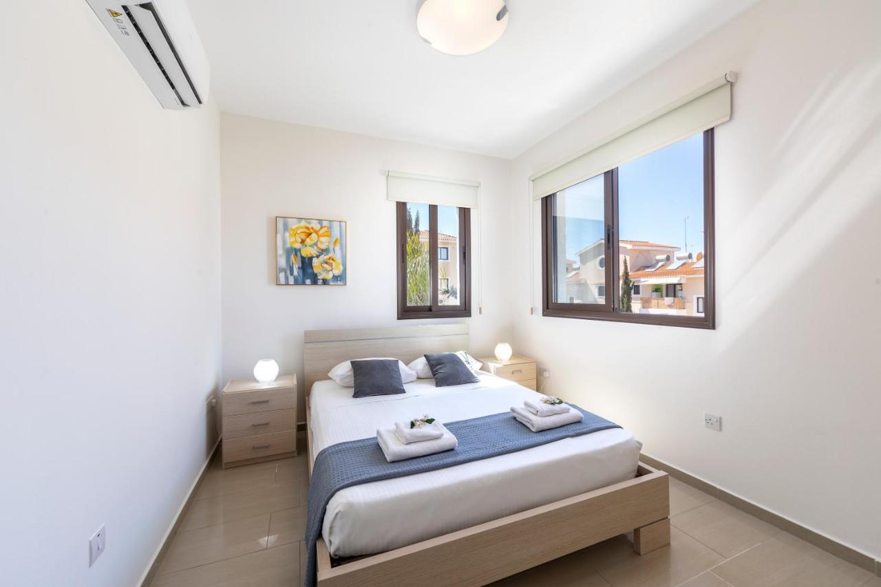 פאראלימני Protaras Villa Angela Nefeli מראה חיצוני תמונה