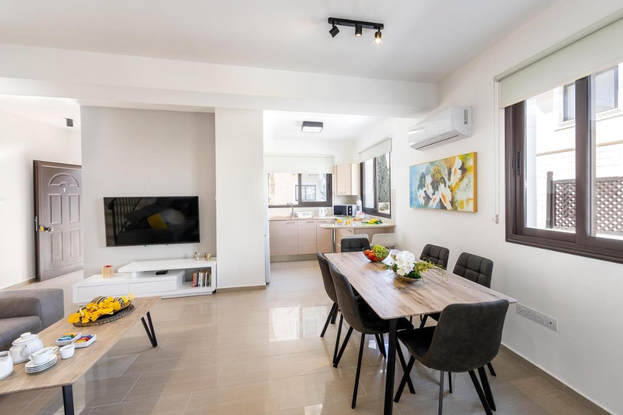 פאראלימני Protaras Villa Angela Nefeli מראה חיצוני תמונה